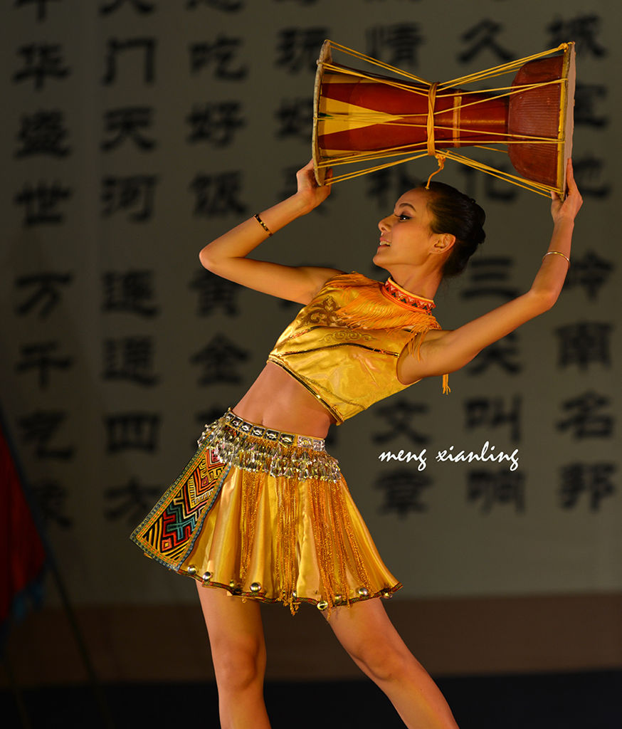 擎起一首歌.jpg