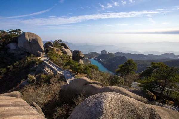 风景这边独好 广西壮族自治区北海市铁山港区人民法院孙德运13977935889.jpg