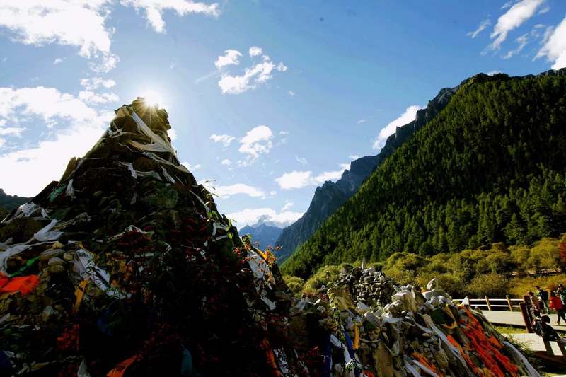 雪域圣山 广西壮族自治区北海市铁山港区人民法院孙德运13977935889.jpg