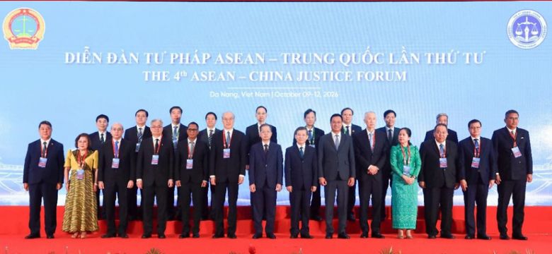 张军出席第四届中国-东盟大法官论坛并访问越南